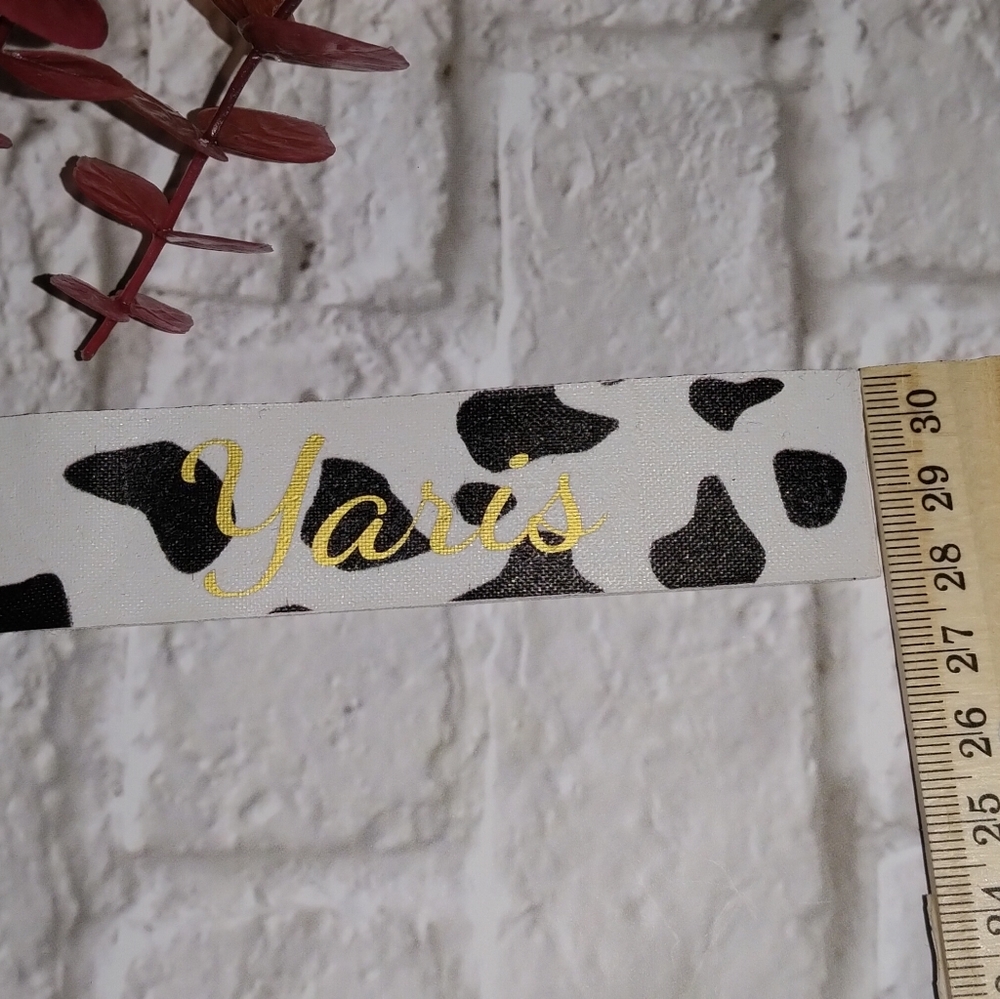 Customizable Cow Print Faux Leather Keychain - Picture 2 of 3